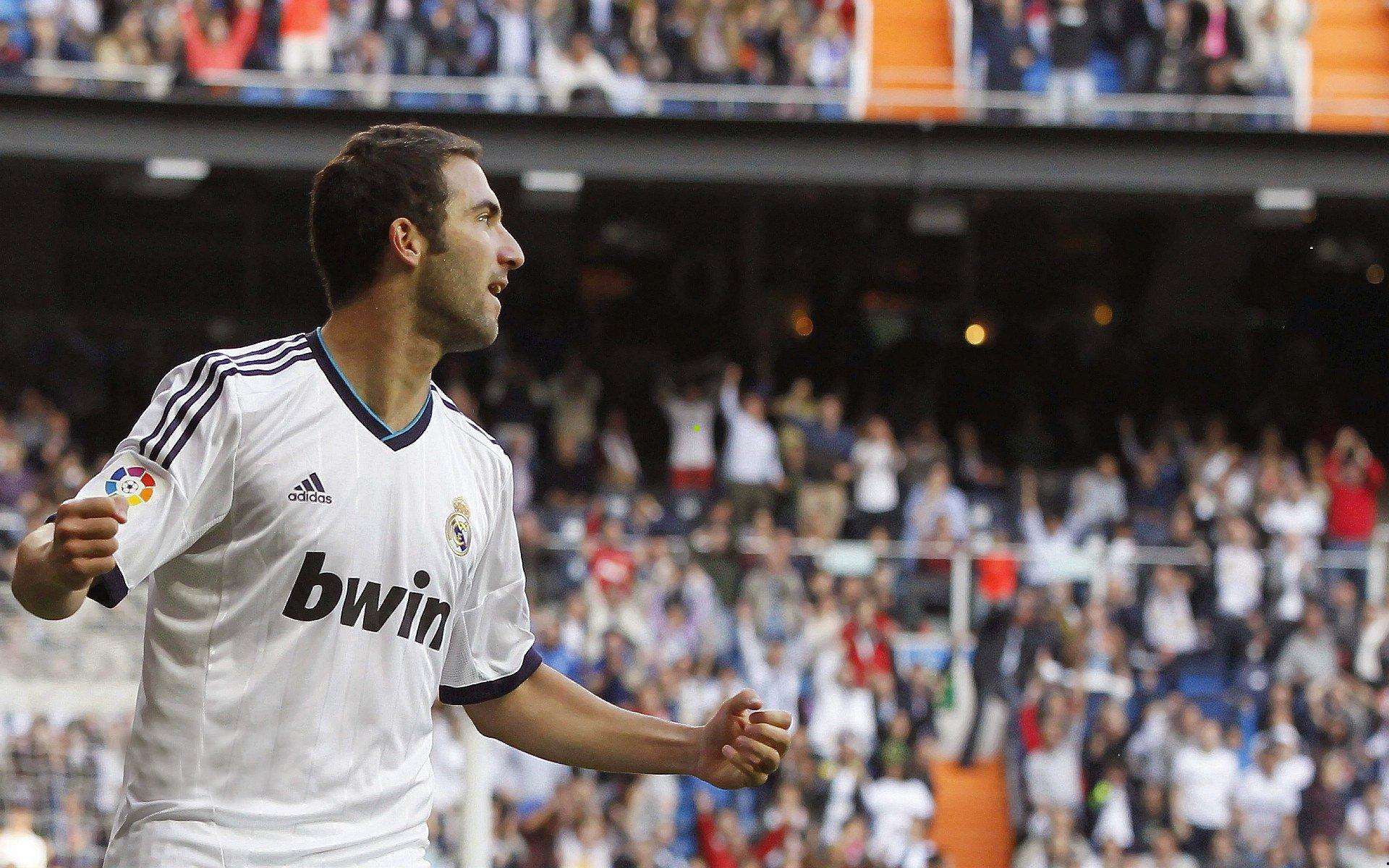 2023中国金球奖前三名正式公布，金帅与金童角逐激烈，中国足球新格局浮现