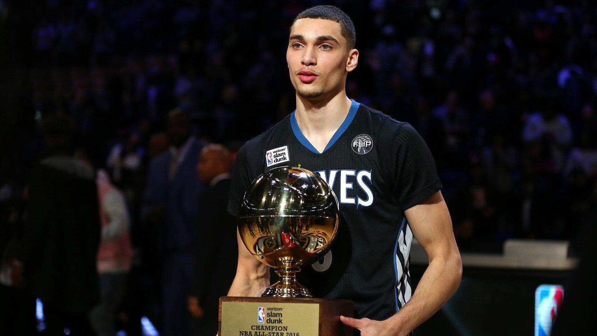 真有谱！骑士双向合同球员汤姆林干拔三分压哨绝杀，献上赛季经典时刻